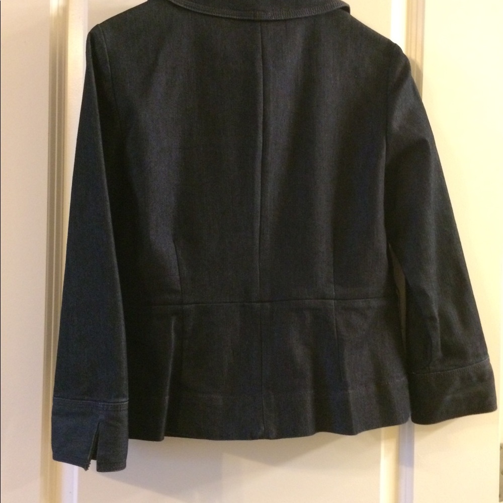 Jean jacket - Picture 2 of 4